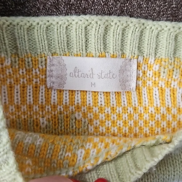 Altar'd state top - Picture 2 of 3